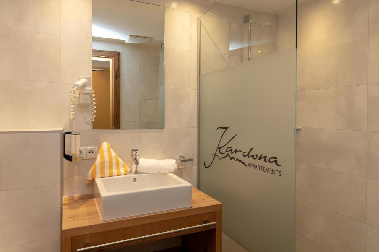 Hotel Kardona 3*